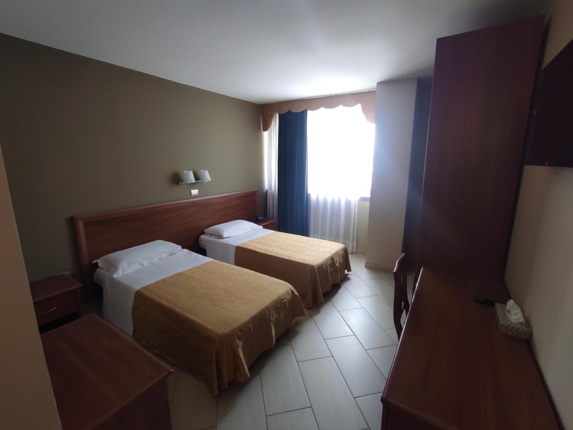 Standard Hotel Udine Pradamano Екстер'єр фото