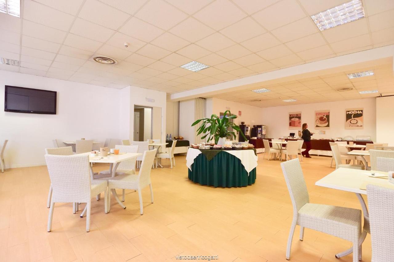 Standard Hotel Udine Pradamano Екстер'єр фото