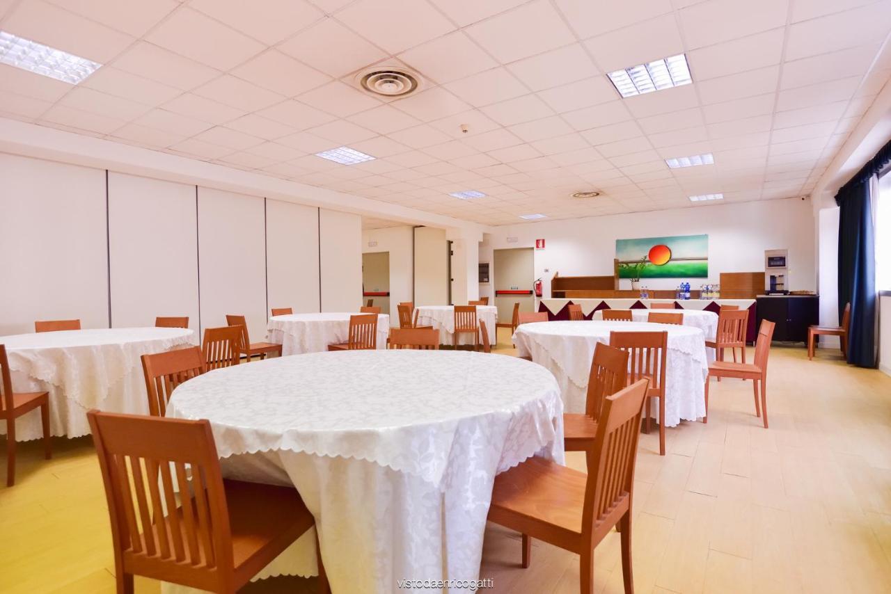 Standard Hotel Udine Pradamano Екстер'єр фото