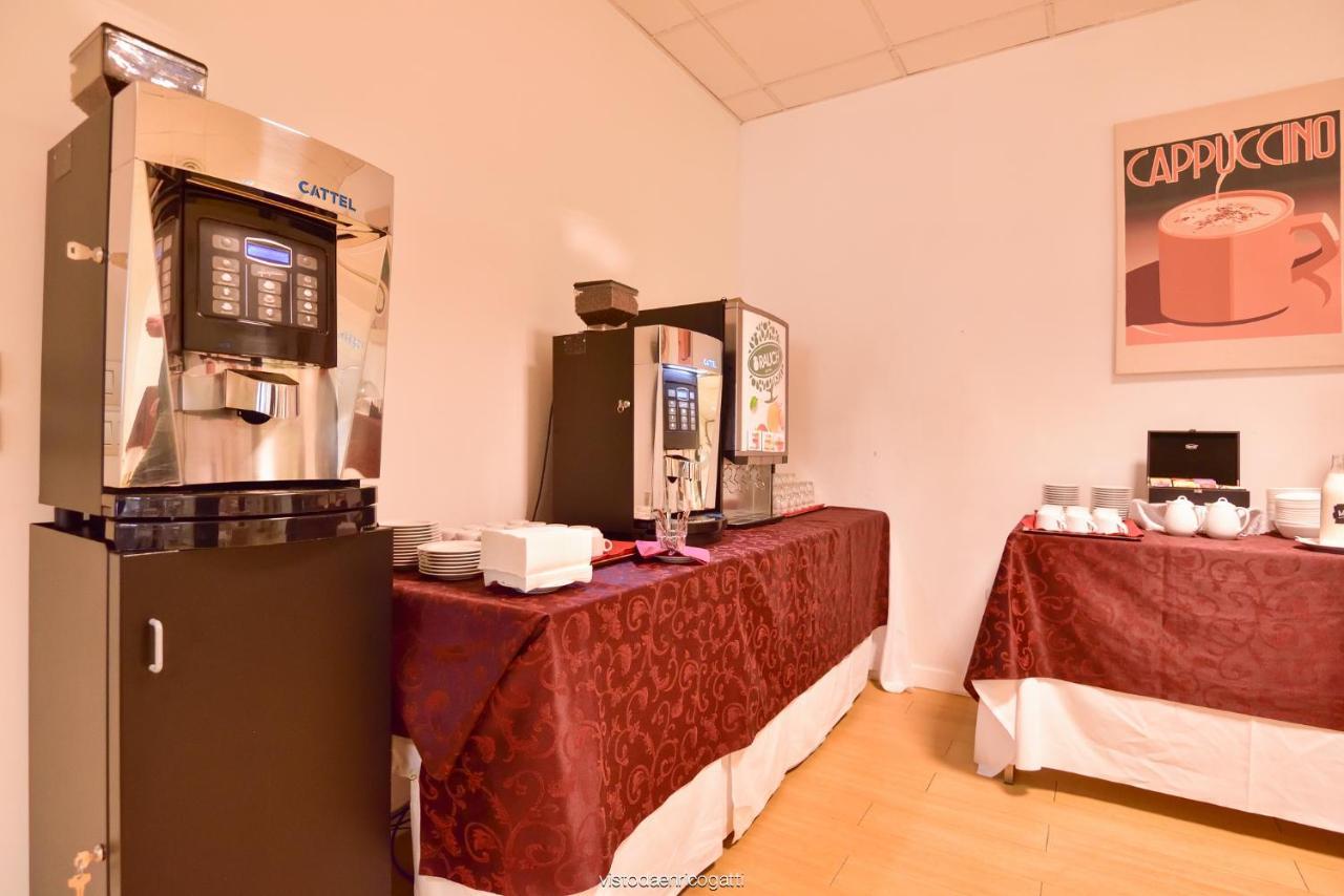 Standard Hotel Udine Pradamano Екстер'єр фото